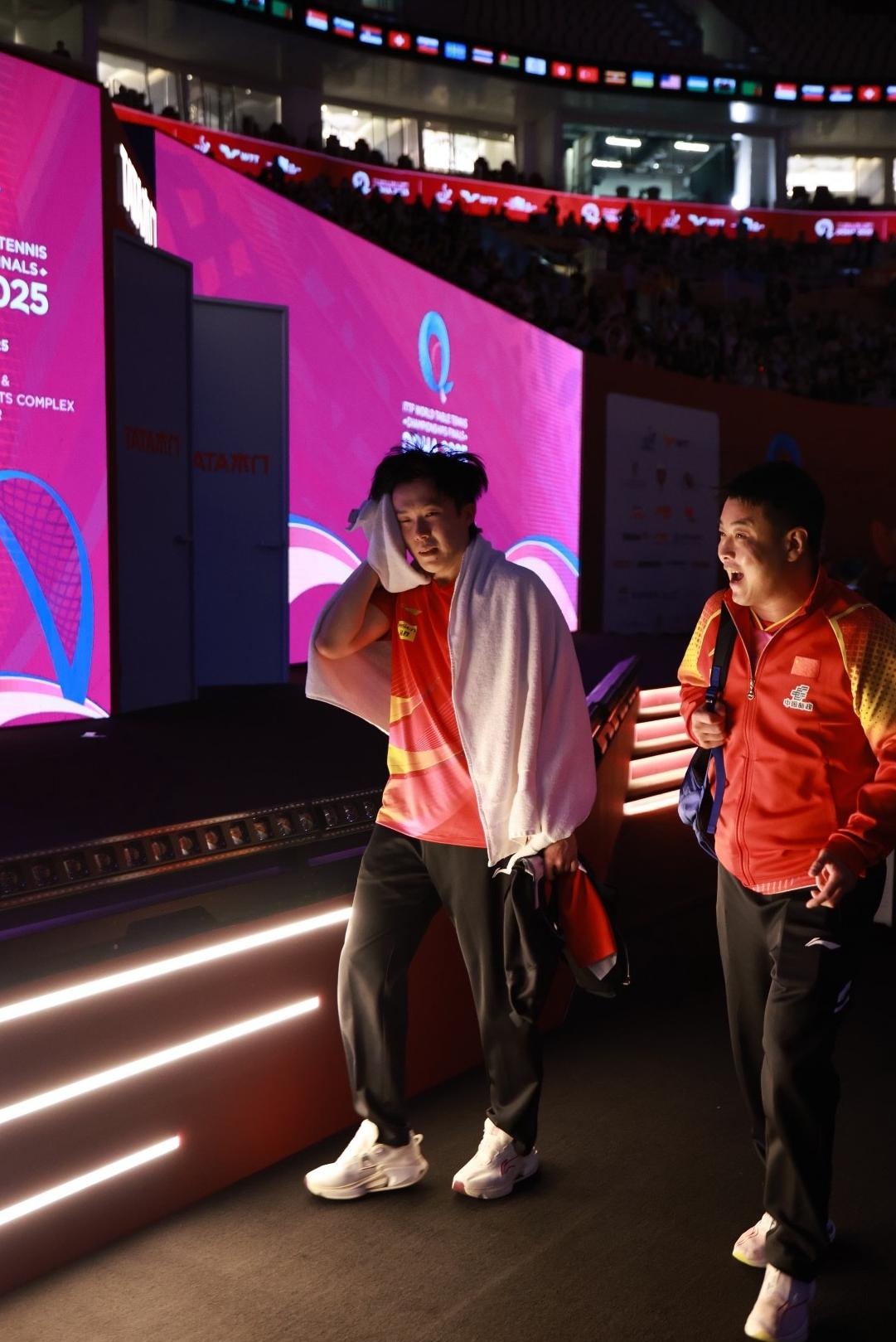 关于英国乒乓球队绝杀中国乒乓球队,王皓三分雨点燃全场的信息 关于英国乒乓球队绝杀中国乒乓球队,王皓三分雨点燃全场的信息